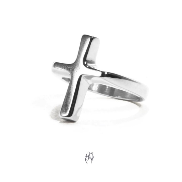 HARD JEWLERY RINGS - Picture 4 of 5